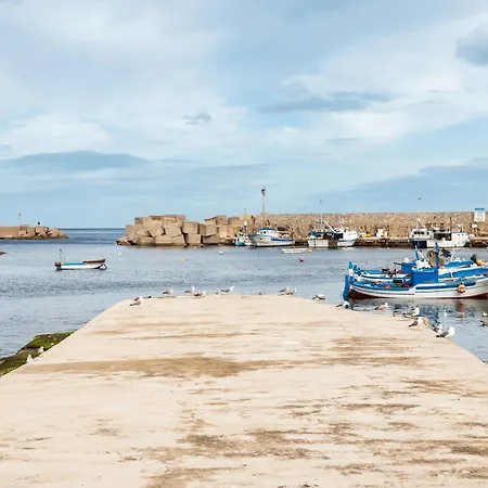Giada Isola delle Femmine